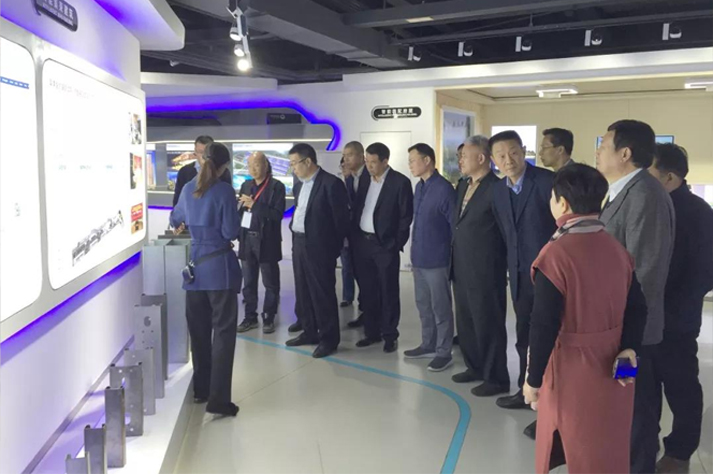 高博会客商考察团莅临华体会（中国），高度关注集术智能装配体系