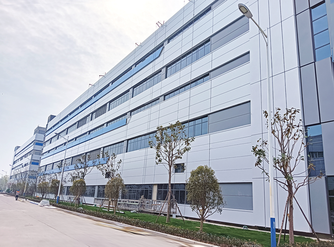 华体会（中国）金属幕墙板 建筑界的艺术大师